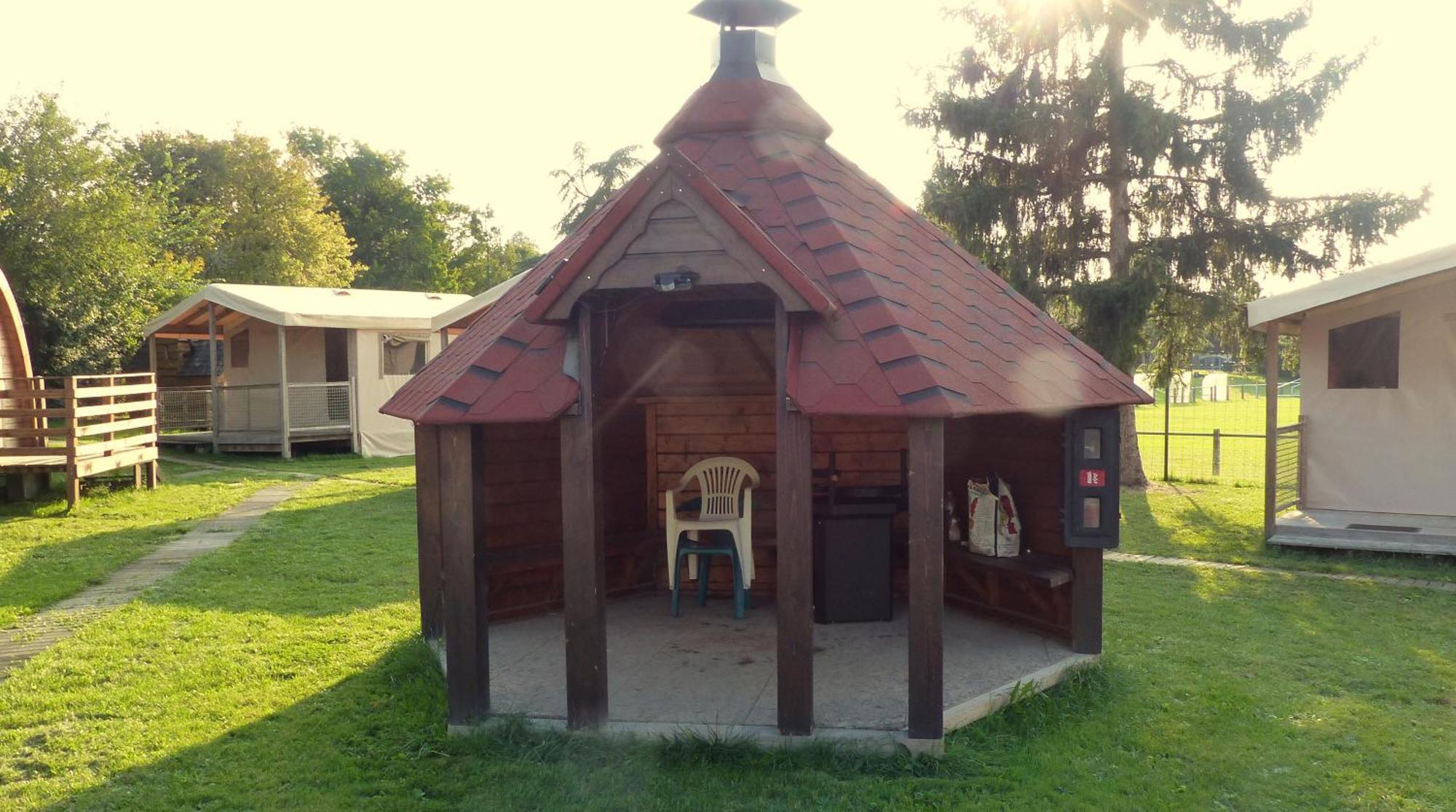 Camping Du Pontis Verteillac Exterior foto